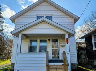 1512 E Cesar E Chavez Ave, Lansing, MI 48906