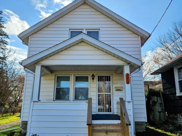 1512 E Cesar E Chavez Ave, Lansing, MI 48906