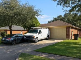 3335 Bandell Dr, Houston, TX 77045