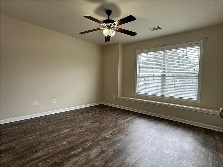 3058 Cedar Glade Ln — Photo 10