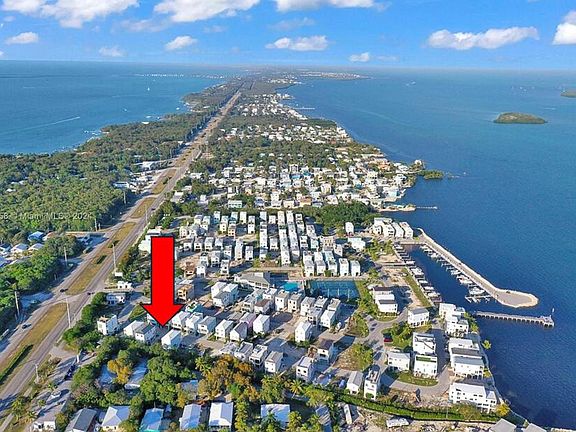 3rd image of 94825 Overseas Hwy #10