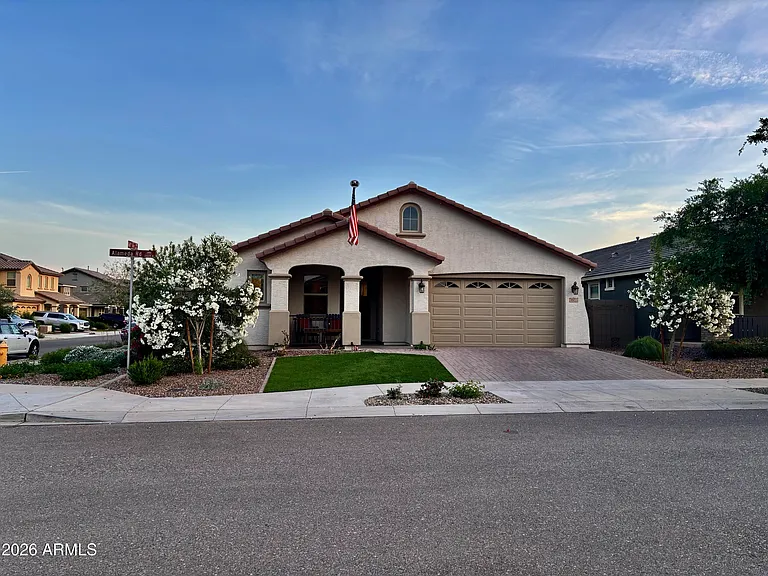 16013 W Alameda Rd — Photo 28