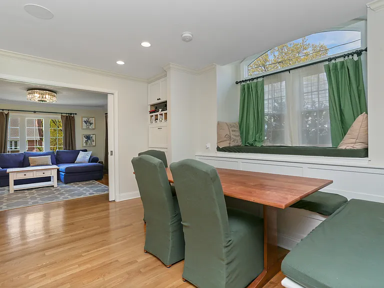 1 Ernel Dr — Photo 7
