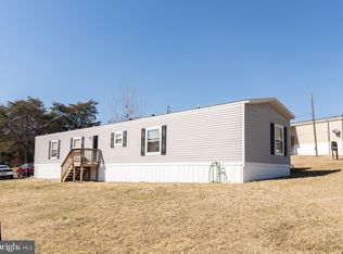 135 Mockingbird Cir, Bunker Hill, WV 25413