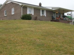 175 Fernwood Ln, Wytheville, VA 24382