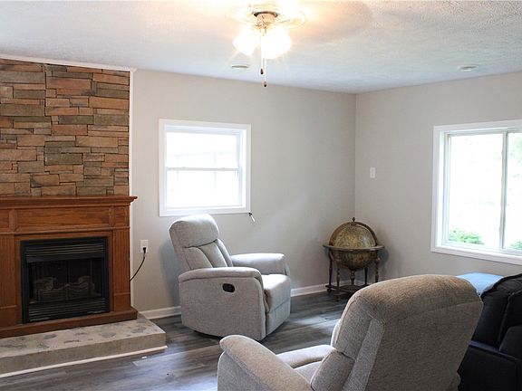 2nd image of 9264 Montgomery Dr