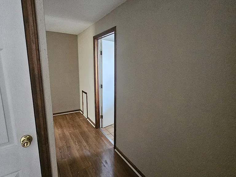2534 Foraker Ave #1 — Photo 9