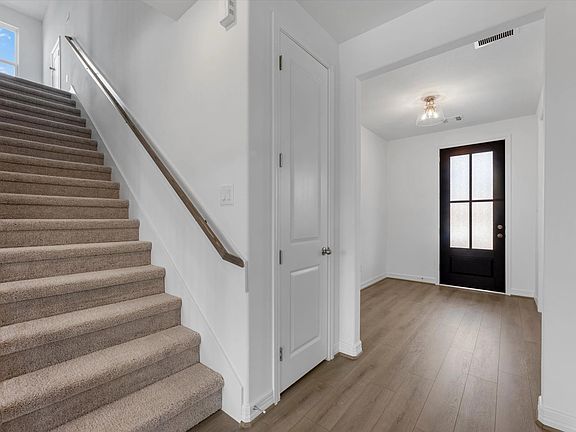 32111 Waterlily View Court Interior Image 3