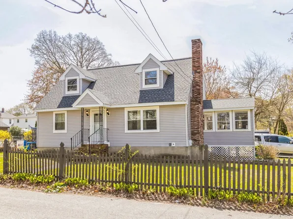 14 Greenville St, Billerica, MA 01821