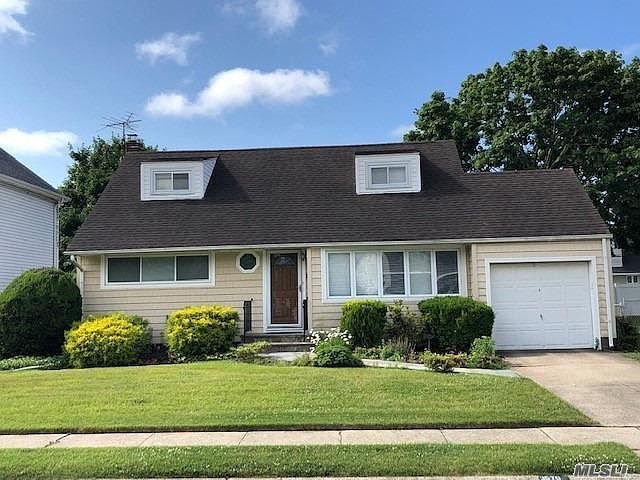 1st image of 3570 Kenora Pl