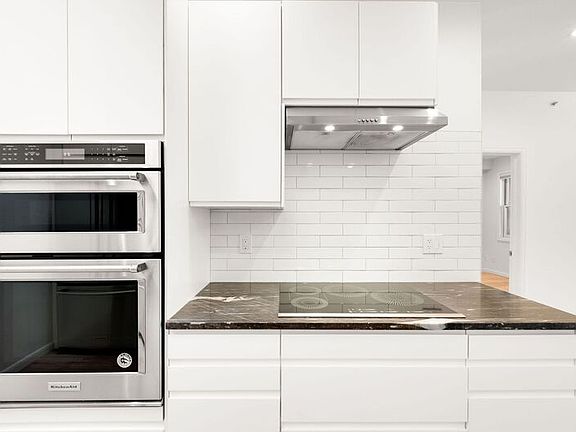 4th image of 1715 15th St APT 5