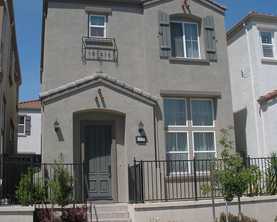 1st image of 3133 Tuscolana Way