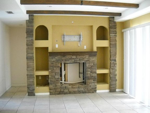 5th image of 1148 Wild Flower Dr