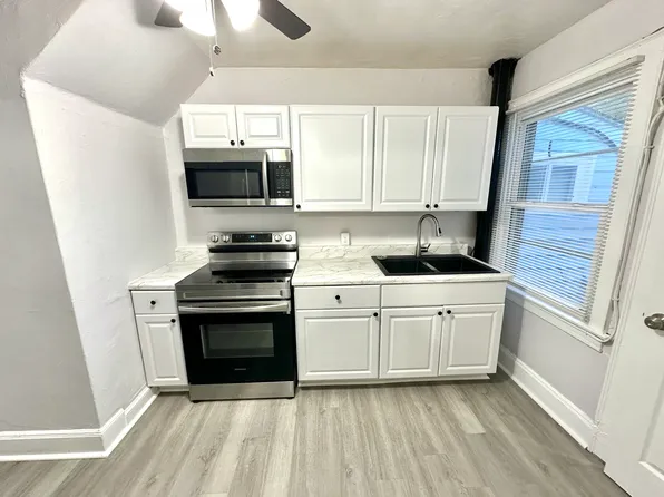 99 Cushing St, Portsmouth, VA 23702