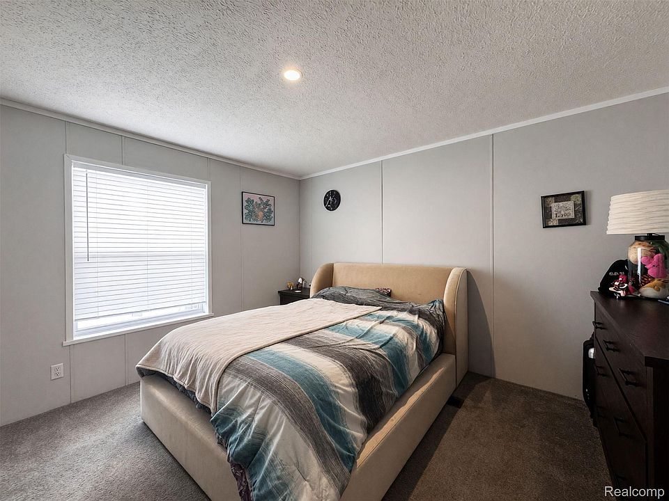 46000 Geddes Rd #379, photo 12