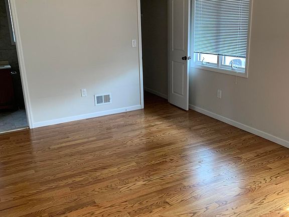 4th image of 226 Seaview Ave #1A