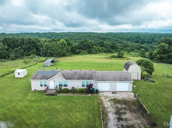 24660 Rolling Hills Ln, Richland, MO 65556