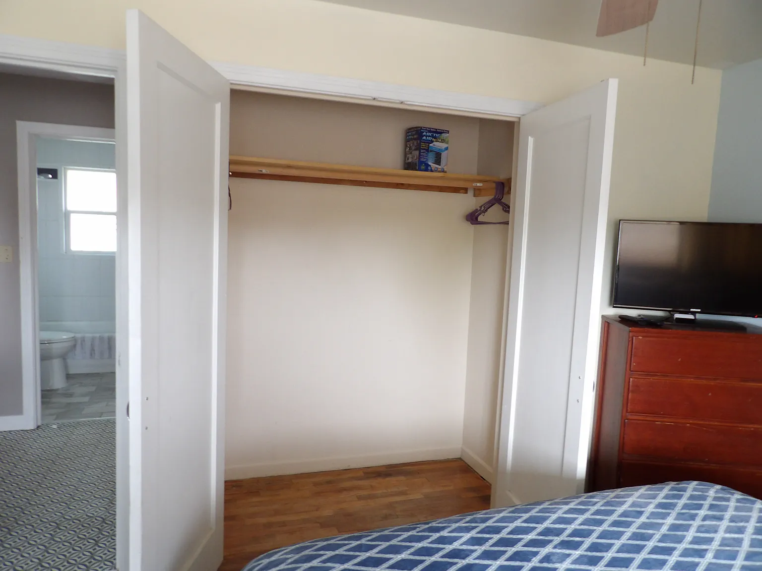2 bed, 900 sqft, $1,550 — Photo 3