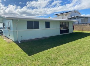 2220 Auhuhu St, Pearl City, HI 96782
