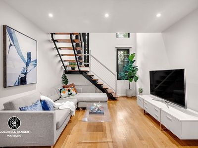215 E 81st St APT 3F, New York, NY, 10028