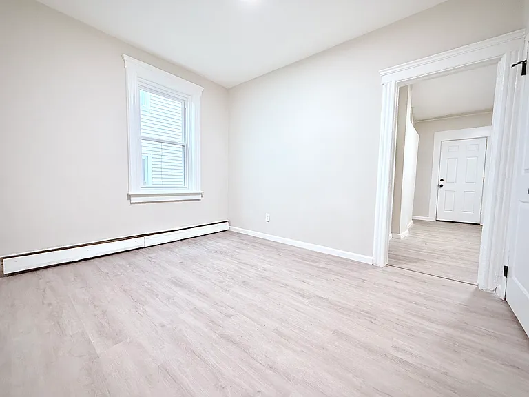 39 Southfield Ave #A — Photo 6