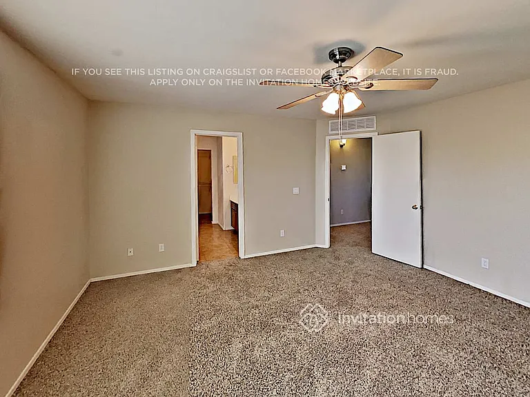 423 S Sabrina — Photo 13