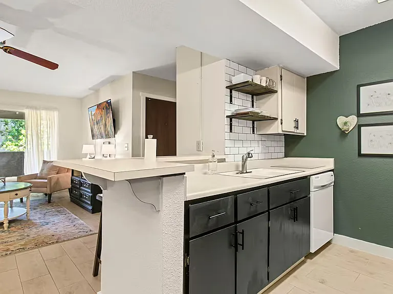 4444 E Paradise Village Pkwy N #204 — Photo 6