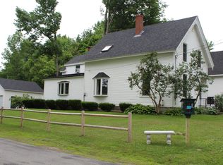 42 Grove St, Belfast, ME 04915