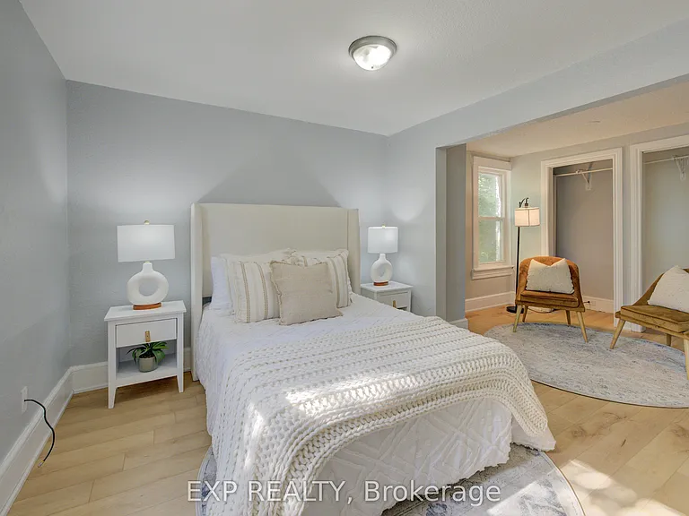 63 Brook St #UPPER — Photo 6