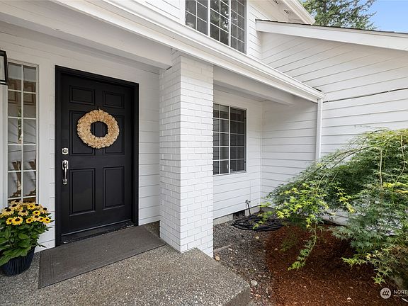 2nd image of 11717 15th Avenue NW