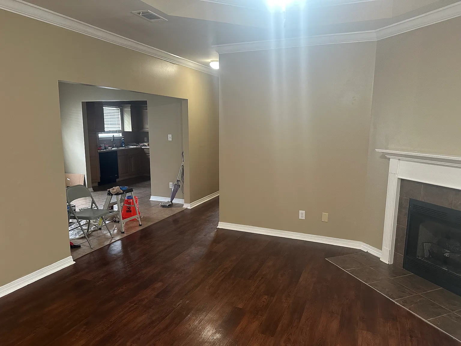 3 bed, 1530 sqft, $1,900 — Photo 2