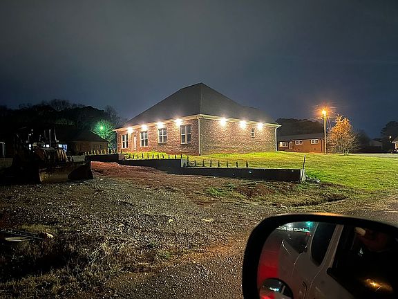 2nd image of 506 Dredge Dr