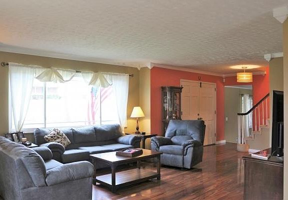 4th image of 4630 Brockland Dr