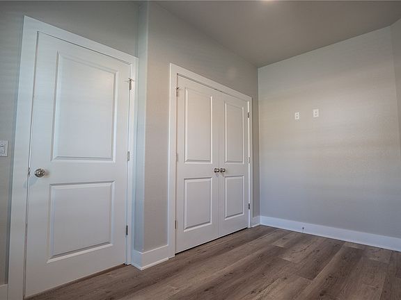 3rd image of 517 S 14th St