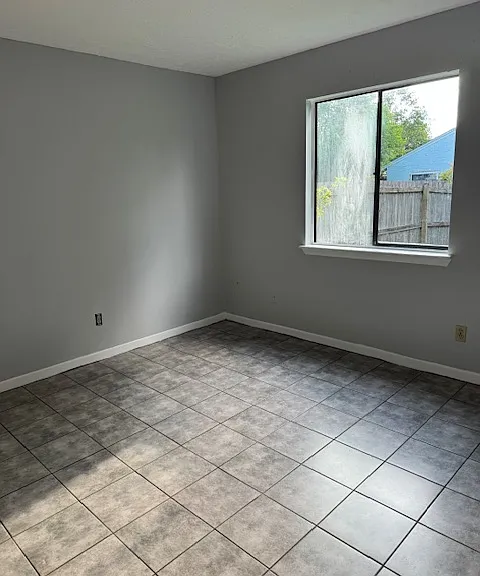 111 Kacy Ln — Photo 8