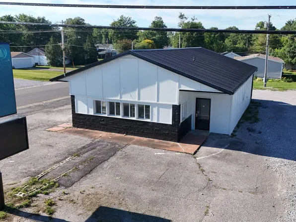 1400 W Main St, Fairfield, IL 62837
