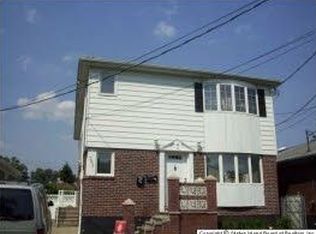 203 Hull Ave, Staten Island, NY 10306