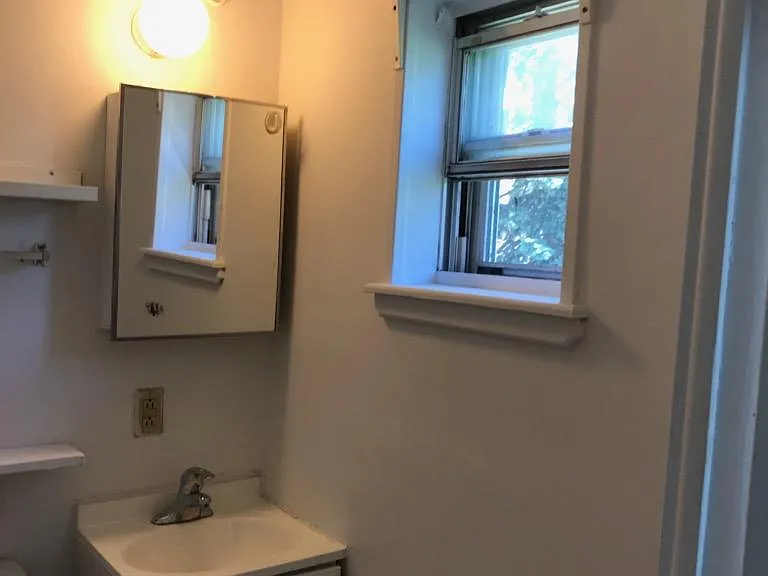 512 S 41st St #6 — Photo 28