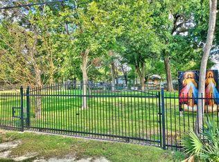 4108 Falls St, Houston, TX 77026