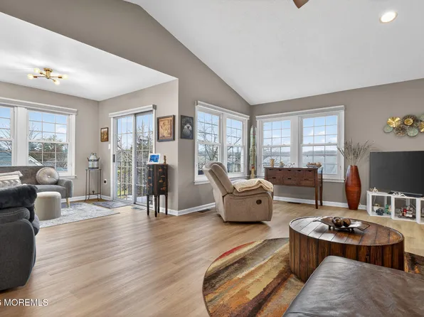5 Scarborough Road #D, Monroe, NJ 08831