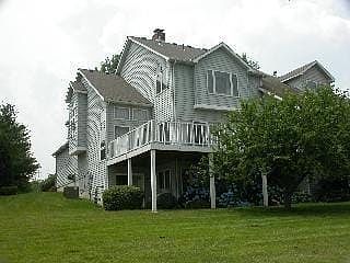 1st image of 1129 NE Waterfield Village Dr