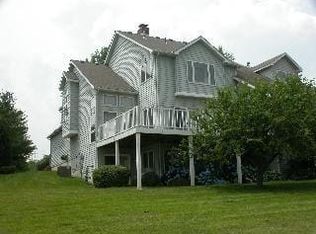 1129 NE Waterfield Village Dr, Blue Springs, MO 64014