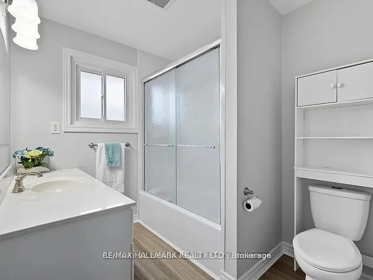 301 Farewell St #MAIN — Photo 17
