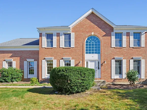 93 Robert Rd, Marlborough, MA 01752