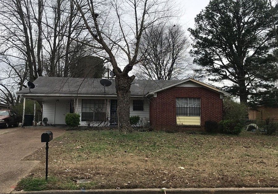 1st image of 681 Bonwood Ave