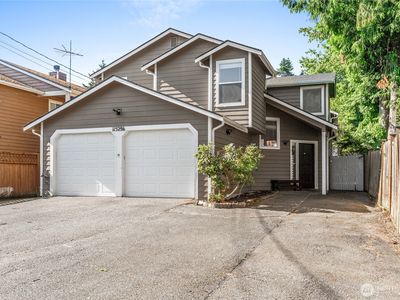 11529 12th Avenue NE #A, Seattle, WA, 98125