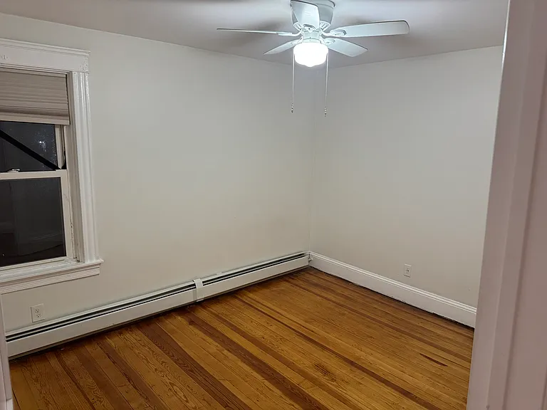 160 Washington St #2 — Photo 11