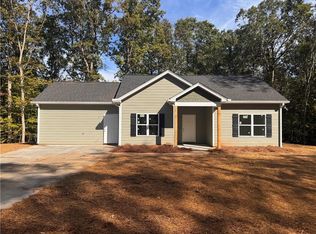 51 Hawks Ridge Ct, Cleveland, GA 30528