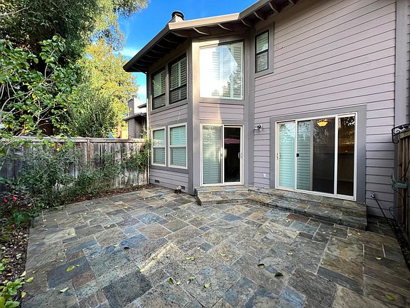 4th image of 104 Marylyn Cir #104