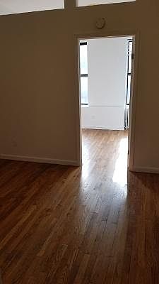 4th image of 232 E 81st St #4A